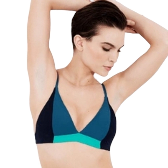 NWOT ADAY Take Two Bikini Top Size Small - Picture 1 of 5